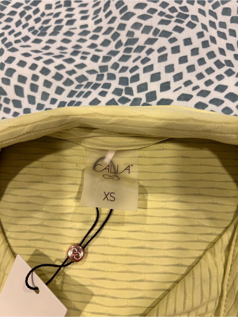 Alia Sleeveless Polo Tank in Lime Green - Picture 4 of 4